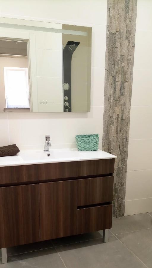 Casa Incrivel Refugio Lieva ,Piscina , Jacuzzi Exterior E Zona Kids Apartment เนลาช ภายนอก รูปภาพ